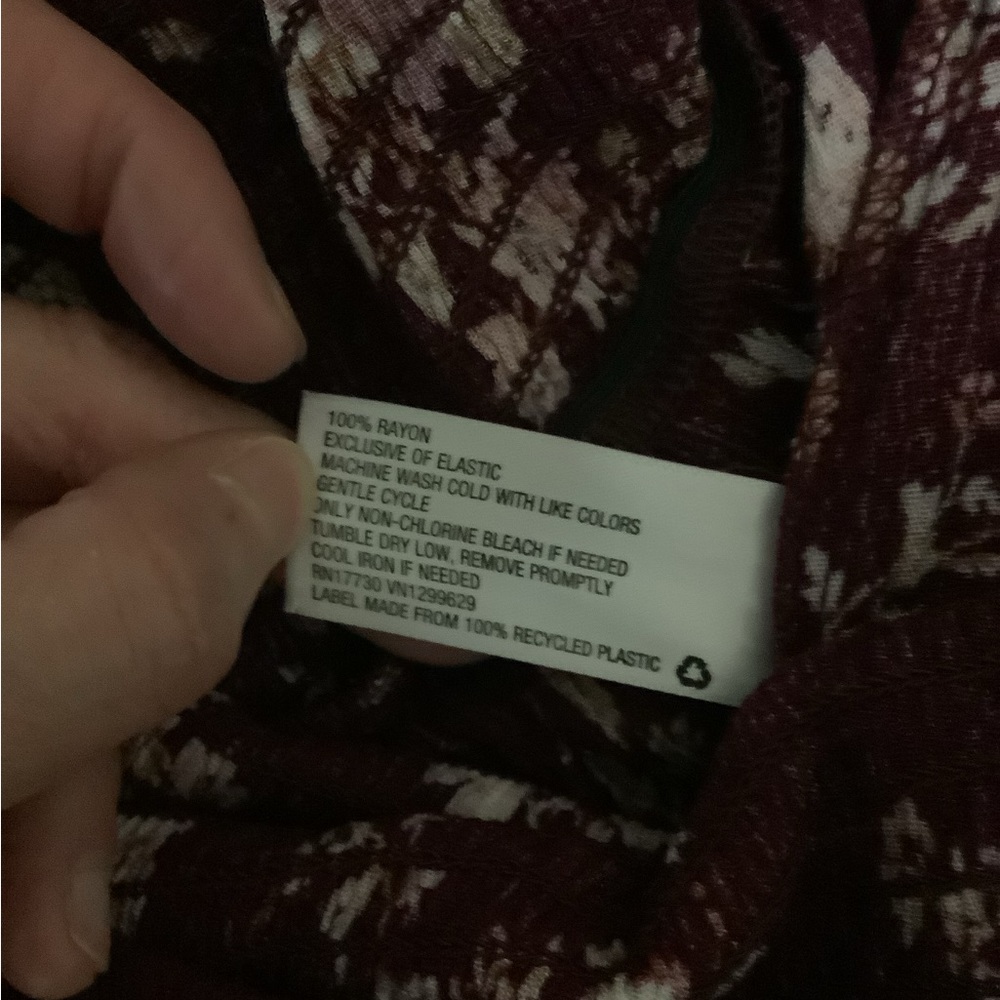 Xhilaration XL jumpsuit burgundy floral rayon - Picture 7 of 8